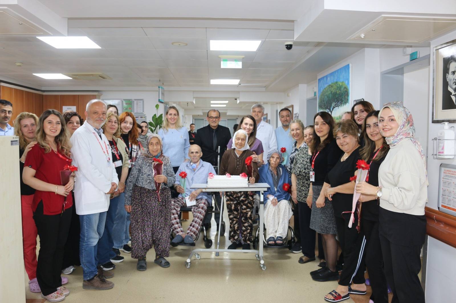 Hastalara Türkülü Moral: Palyatif Serviste Duygulandıran Etkinlik